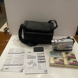 JVC GR-SXM930 GR-SXM930U Super VHS SVHS S-VHS SVHSC Camcorder VCR BUNDLE